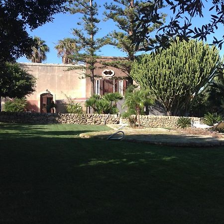 Campo Reale Country Rooms Pachino Dış mekan fotoğraf