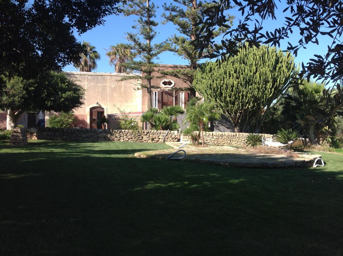 Campo Reale Country Rooms Pachino Dış mekan fotoğraf